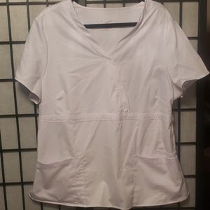 Scrubology scrub top white XL